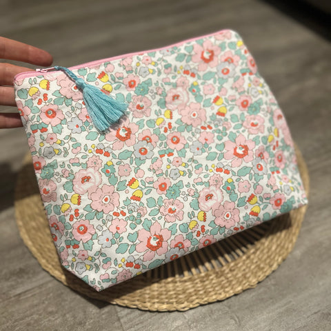 Maxi trousse de toilette Liberty Betsy